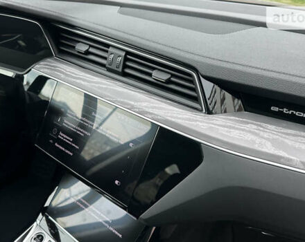 Черный Ауди E-Tron, объемом двигателя 0 л и пробегом 53 тыс. км за 42000 $, фото 38 на Automoto.ua