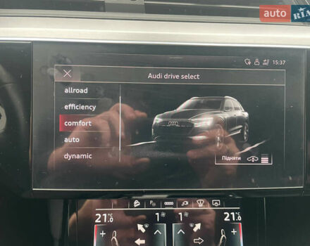 Черный Ауди E-Tron, объемом двигателя 0 л и пробегом 39 тыс. км за 39950 $, фото 64 на Automoto.ua