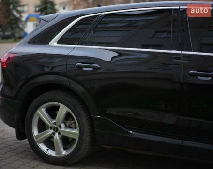 Чорний Ауді E-Tron, об'ємом двигуна 0 л та пробігом 47 тис. км за 32900 $, фото 9 на Automoto.ua