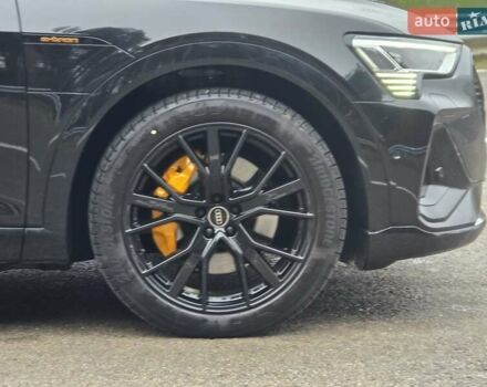 Черный Ауди E-Tron, объемом двигателя 0 л и пробегом 43 тыс. км за 45999 $, фото 24 на Automoto.ua