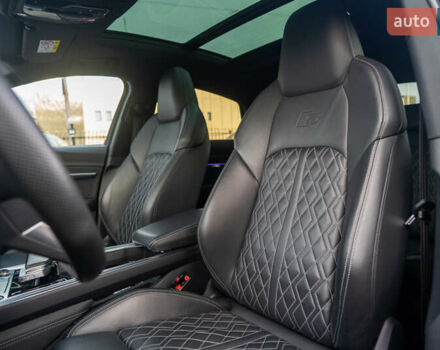 Чорний Ауді E-Tron, об'ємом двигуна 0 л та пробігом 54 тис. км за 45900 $, фото 14 на Automoto.ua