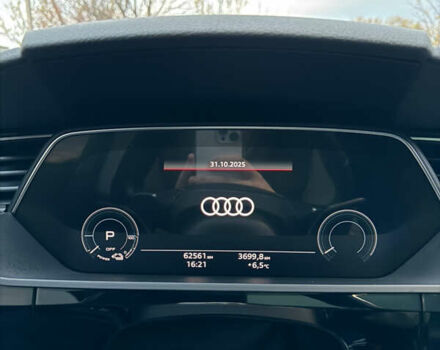 Черный Ауди E-Tron, объемом двигателя 0 л и пробегом 62 тыс. км за 36200 $, фото 23 на Automoto.ua