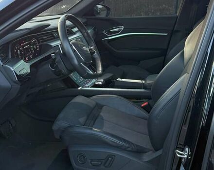 Черный Ауди E-Tron, объемом двигателя 0 л и пробегом 68 тыс. км за 45000 $, фото 20 на Automoto.ua