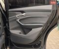 Черный Ауди E-Tron, объемом двигателя 0 л и пробегом 64 тыс. км за 35955 $, фото 35 на Automoto.ua