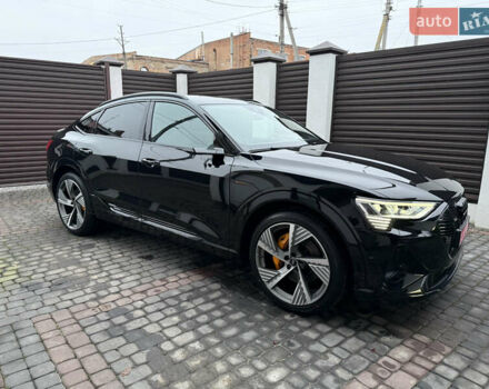 Черный Ауди E-Tron, объемом двигателя 0 л и пробегом 95 тыс. км за 38500 $, фото 48 на Automoto.ua