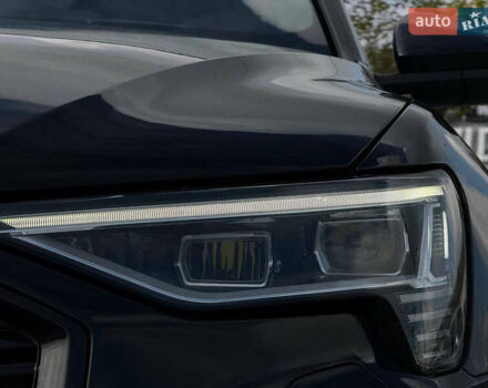 Черный Ауди E-Tron, объемом двигателя 0 л и пробегом 80 тыс. км за 34500 $, фото 11 на Automoto.ua