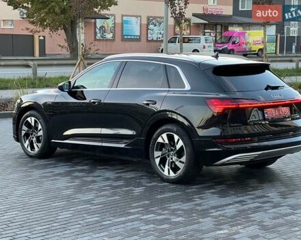Ауди E-Tron 2022 в Виннице на Automoto.ua Черный Ауди E-Tron, объемом двигателя 0 л и пробегом 130 тыс. км за 28800 $, фото 6 на Automoto.ua