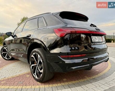 Черный Ауди E-Tron, объемом двигателя 0 л и пробегом 150 тыс. км за 31950 $, фото 26 на Automoto.ua