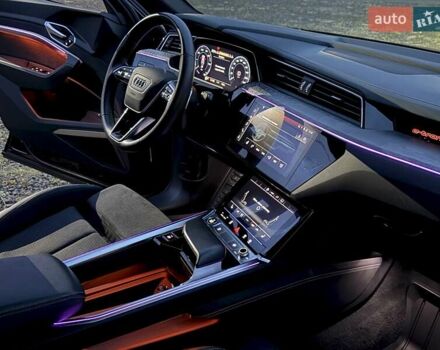 Чорний Ауді E-Tron, об'ємом двигуна 0 л та пробігом 103 тис. км за 36600 $, фото 25 на Automoto.ua