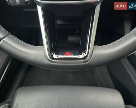 Чорний Ауді E-Tron, об'ємом двигуна 0 л та пробігом 61 тис. км за 47777 $, фото 104 на Automoto.ua