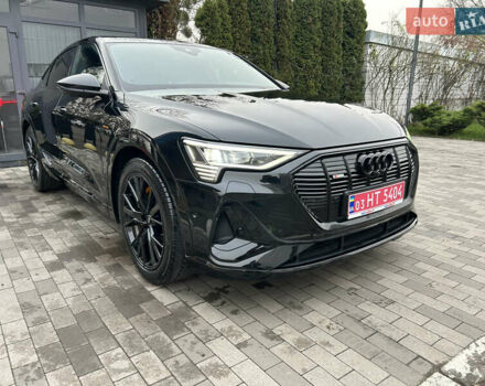 Чорний Ауді E-Tron, об'ємом двигуна 0 л та пробігом 23 тис. км за 54900 $, фото 10 на Automoto.ua