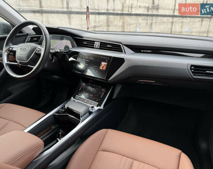 Черный Ауди E-Tron, объемом двигателя 0 л и пробегом 79 тыс. км за 29999 $, фото 34 на Automoto.ua