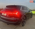 Чорний Ауді E-Tron, об'ємом двигуна 0 л та пробігом 57 тис. км за 41500 $, фото 52 на Automoto.ua