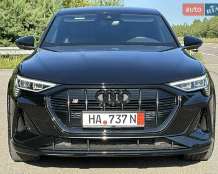 Черный Ауди E-Tron, объемом двигателя 0 л и пробегом 55 тыс. км за 44999 $, фото 21 на Automoto.ua