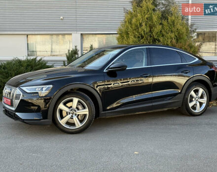 Чорний Ауді E-Tron, об'ємом двигуна 0 л та пробігом 79 тис. км за 29999 $, фото 9 на Automoto.ua