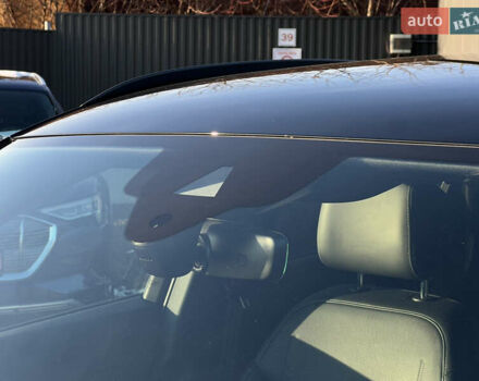 Черный Ауди E-Tron, объемом двигателя 0 л и пробегом 32 тыс. км за 47561 $, фото 19 на Automoto.ua