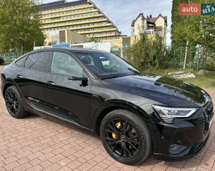 Черный Ауди E-Tron, объемом двигателя 0 л и пробегом 77 тыс. км за 43200 $, фото 3 на Automoto.ua