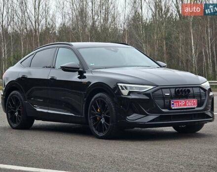Черный Ауди E-Tron, объемом двигателя 0 л и пробегом 43 тыс. км за 45999 $, фото 12 на Automoto.ua