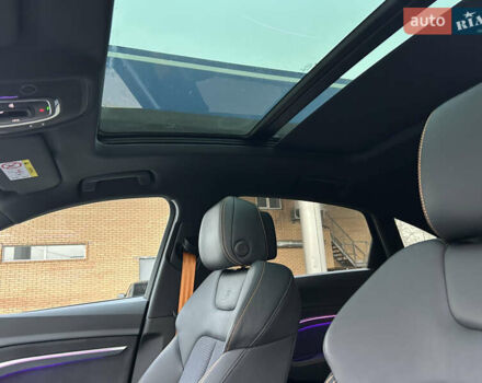 Чорний Ауді E-Tron, об'ємом двигуна 0 л та пробігом 23 тис. км за 54900 $, фото 29 на Automoto.ua