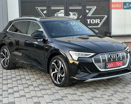 Черный Ауди E-Tron, объемом двигателя 0 л и пробегом 158 тыс. км за 31000 $, фото 19 на Automoto.ua