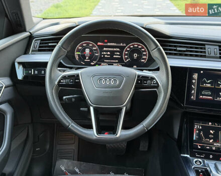 Черный Ауди E-Tron, объемом двигателя 0 л и пробегом 45 тыс. км за 30900 $, фото 37 на Automoto.ua