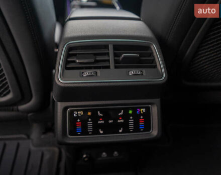 Чорний Ауді E-Tron, об'ємом двигуна 0 л та пробігом 54 тис. км за 45900 $, фото 20 на Automoto.ua