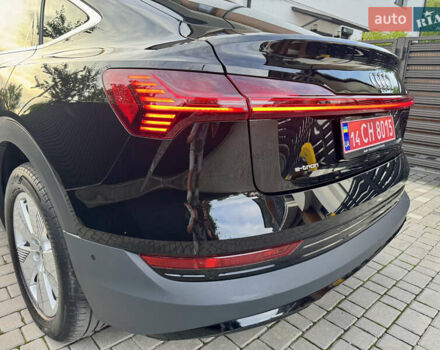 Чорний Ауді E-Tron, об'ємом двигуна 0 л та пробігом 96 тис. км за 30900 $, фото 15 на Automoto.ua