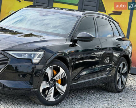 Черный Ауди E-Tron, объемом двигателя 0 л и пробегом 80 тыс. км за 34500 $, фото 7 на Automoto.ua