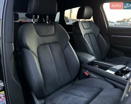 Черный Ауди E-Tron, объемом двигателя 0 л и пробегом 158 тыс. км за 31000 $, фото 59 на Automoto.ua