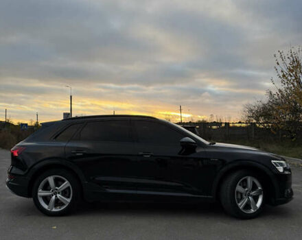 Черный Ауди E-Tron, объемом двигателя 0 л и пробегом 62 тыс. км за 36200 $, фото 3 на Automoto.ua