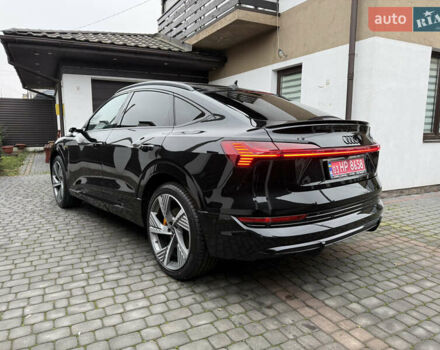 Черный Ауди E-Tron, объемом двигателя 0 л и пробегом 95 тыс. км за 38500 $, фото 8 на Automoto.ua