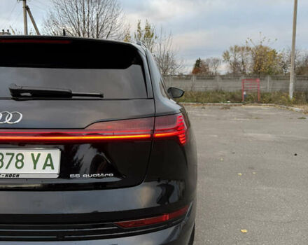 Черный Ауди E-Tron, объемом двигателя 0 л и пробегом 62 тыс. км за 36200 $, фото 8 на Automoto.ua