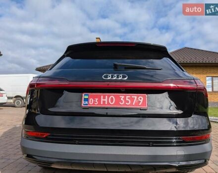 Черный Ауди E-Tron, объемом двигателя 0 л и пробегом 95 тыс. км за 29800 $, фото 7 на Automoto.ua