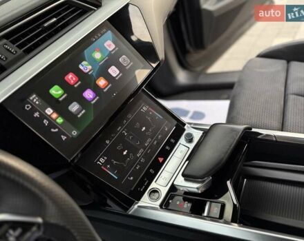 Черный Ауди E-Tron, объемом двигателя 0 л и пробегом 150 тыс. км за 31950 $, фото 38 на Automoto.ua