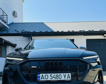 Чорний Ауді E-Tron, об'ємом двигуна 0 л та пробігом 78 тис. км за 42000 $, фото 13 на Automoto.ua