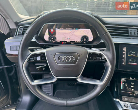Чорний Ауді E-Tron, об'ємом двигуна 0 л та пробігом 96 тис. км за 30900 $, фото 62 на Automoto.ua