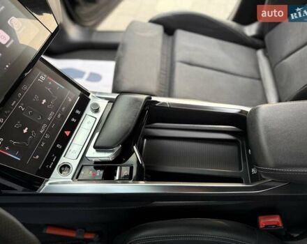 Черный Ауди E-Tron, объемом двигателя 0 л и пробегом 150 тыс. км за 31950 $, фото 124 на Automoto.ua