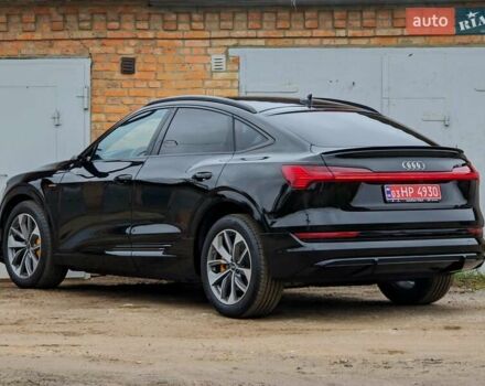 Черный Ауди E-Tron, объемом двигателя 0 л и пробегом 40 тыс. км за 48888 $, фото 92 на Automoto.ua