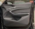 Черный Ауди E-Tron, объемом двигателя 0 л и пробегом 64 тыс. км за 35955 $, фото 39 на Automoto.ua