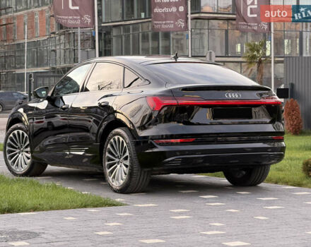 Черный Ауди E-Tron, объемом двигателя 0 л и пробегом 45 тыс. км за 30900 $, фото 18 на Automoto.ua