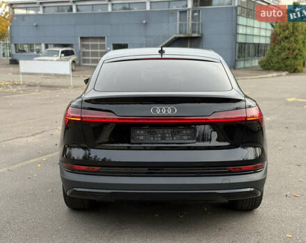 Черный Ауди E-Tron, объемом двигателя 0 л и пробегом 79 тыс. км за 29999 $, фото 5 на Automoto.ua