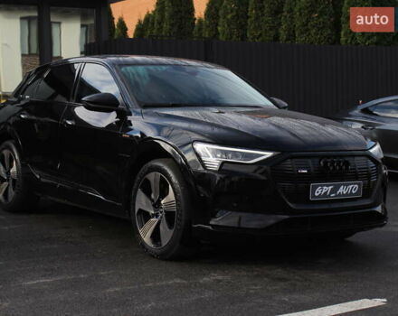 Черный Ауди E-Tron, объемом двигателя 0 л и пробегом 41 тыс. км за 38800 $, фото 3 на Automoto.ua