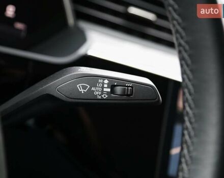 Чорний Ауді E-Tron, об'ємом двигуна 0 л та пробігом 78 тис. км за 43000 $, фото 36 на Automoto.ua