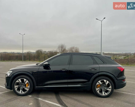Черный Ауди E-Tron, объемом двигателя 0 л и пробегом 39 тыс. км за 39950 $, фото 13 на Automoto.ua