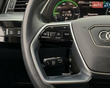 Черный Ауди E-Tron, объемом двигателя 0 л и пробегом 64 тыс. км за 35955 $, фото 54 на Automoto.ua