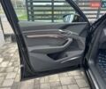 Черный Ауди E-Tron, объемом двигателя 0 л и пробегом 82 тыс. км за 39900 $, фото 13 на Automoto.ua