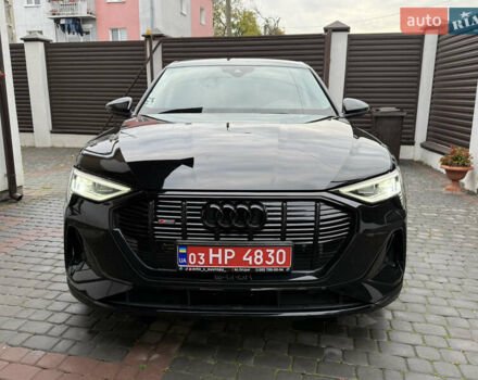 Черный Ауди E-Tron, объемом двигателя 0 л и пробегом 64 тыс. км за 31700 $, фото 16 на Automoto.ua