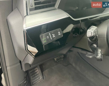 Черный Ауди E-Tron, объемом двигателя 0 л и пробегом 39 тыс. км за 39950 $, фото 55 на Automoto.ua