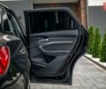 Черный Ауди E-Tron, объемом двигателя 0 л и пробегом 25 тыс. км за 55000 $, фото 60 на Automoto.ua