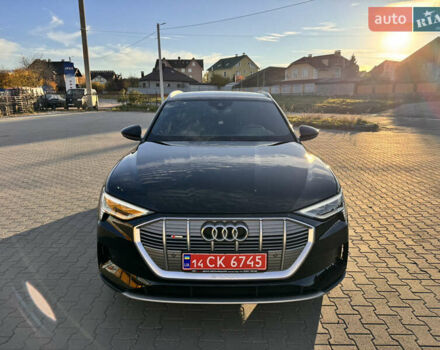 Черный Ауди E-Tron, объемом двигателя 0 л и пробегом 38 тыс. км за 37300 $, фото 6 на Automoto.ua